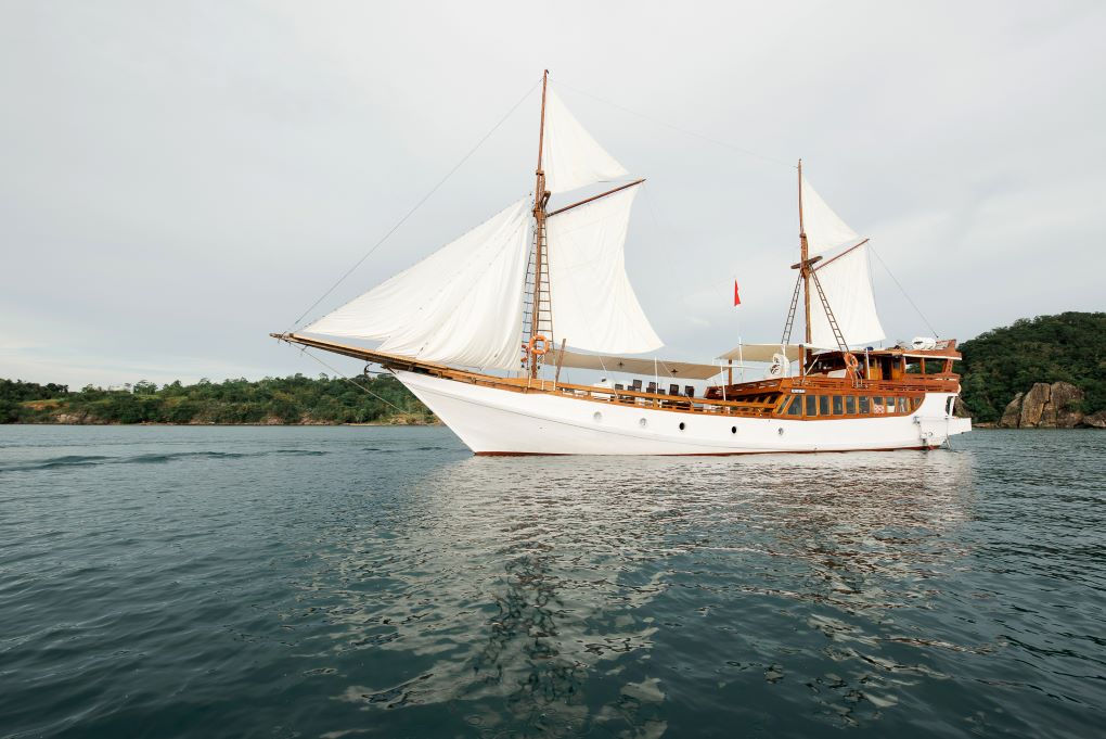 open trip sailing labuan bajo – komodo 3d2n | kapal phinisi al fathran